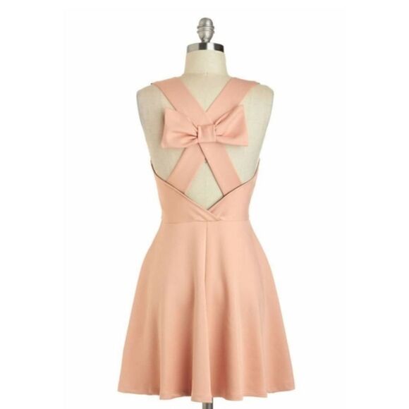 Twelfth&towne  Blush Dress with back bow. - Picture 4 of 9